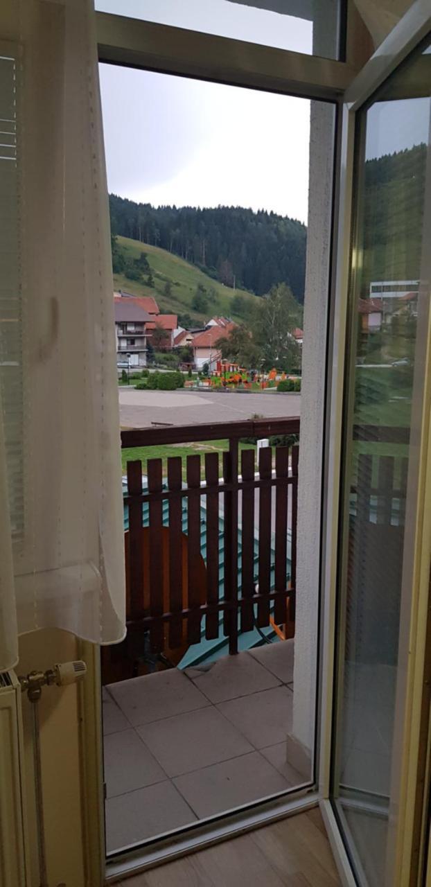 Bed and Breakfast Vila Zlatar Нова-Варош Екстер'єр фото
